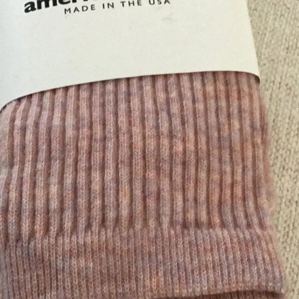 AMERICAN TRENCH The Supermerino Crew Socks, BLUSH HEATHER, size 6-10, NWT